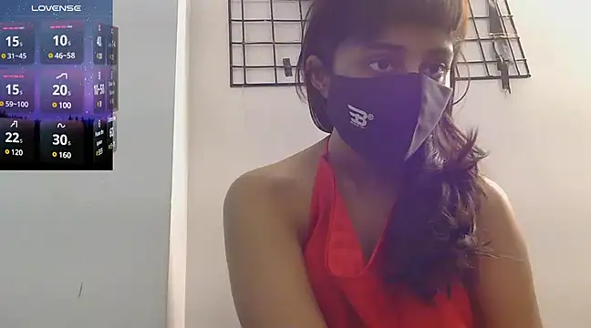 Snapshot of shimoona chatting on 1, 2, 2025 shimoona online show from 1, 2, 2025