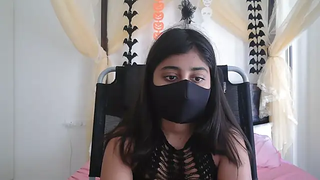 Snapshot of shimoona chatting on 1, 11, 2025 shimoona online show from 1, 11, 2025