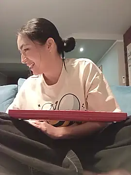 ThailyCherry online show from 24, 2, 2026