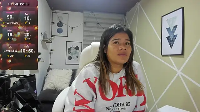 Enma  clark online show from 5, 12, 2025