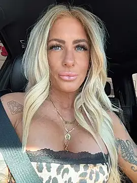 blondiluvsanal online show from 6, 2, 2026