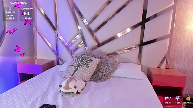 Maya Bluee online show from 20, 2, 2025