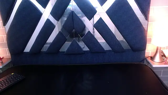 Snapshot of AndreaGil_ chatting on 18, 2, 2025 AndreaGil online show from 18, 2, 2025