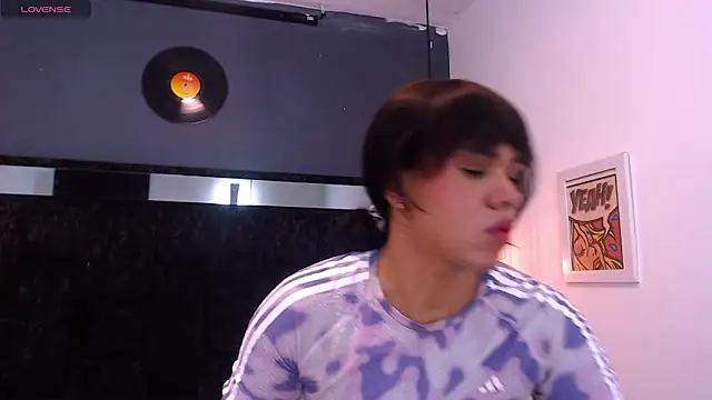 Snapshot of AndreaGil_ chatting on 22, 2, 2026 AndreaGil online show from 22, 2, 2026