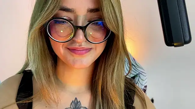 SweetJennaa online show from 10, 2, 2026