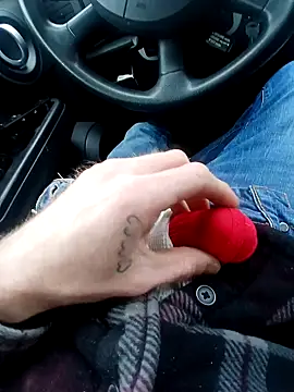 otterlover123 online show from 4, 2, 2025