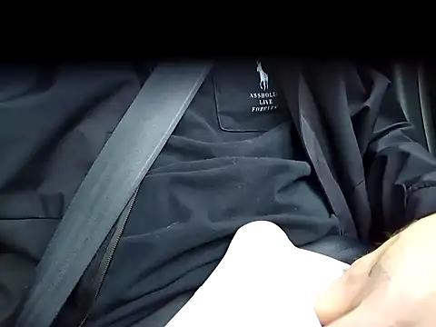 otterlover123 online show from 7, 10, 2025