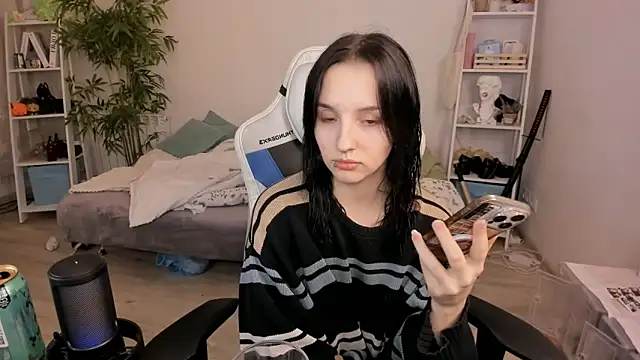 Viv Player online show from 20, 12, 2024