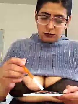 Kittybouncy69 online show from 21, 1, 2025