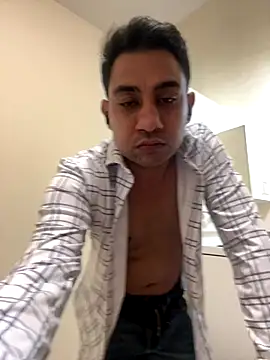 Snapshot of DuryG11 chatting on 8, 10, 2025 DuryG11 online show from 8, 10, 2025