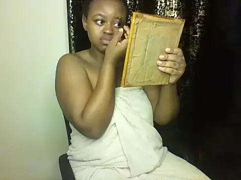 Candii wet  online show from 20, 2, 2025