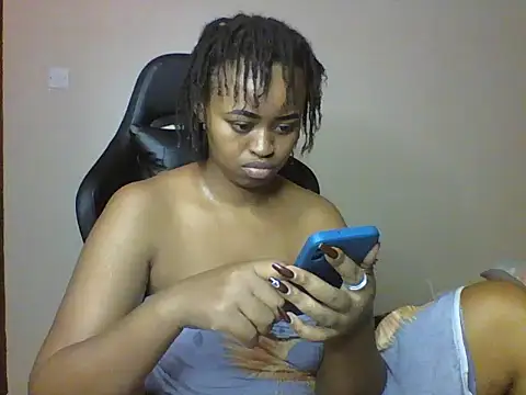 Candii wet  online show from 8, 2, 2026