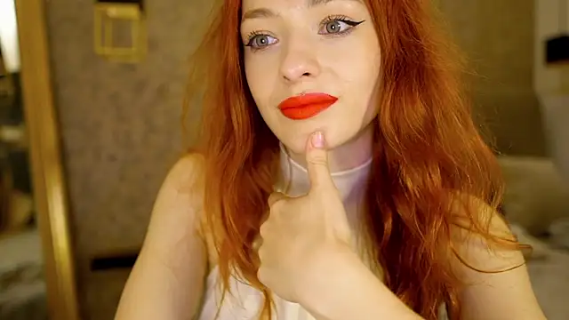 MiaRouge online show from 15, 5, 2026
