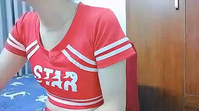 Snapshot of Cindy--Cici chatting on 11, 3, 2025 Cindy--Cici online show from 11, 3, 2025