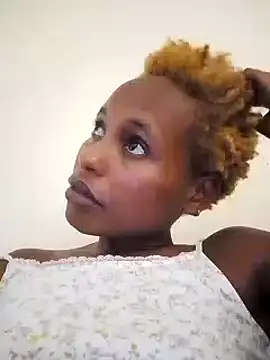 Candykitten online show from 14, 2, 2025