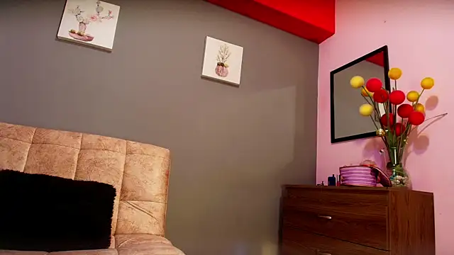 Snapshot of jade_brunnette chatting on 24, 9, 2025 jade brunnette online show from 24, 9, 2025