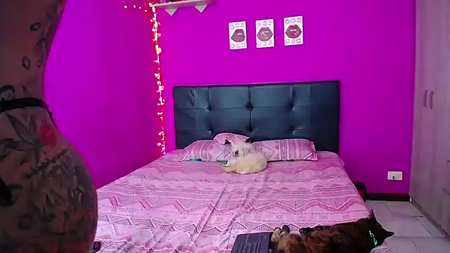 Zaratattoox online show from 20, 12, 2024