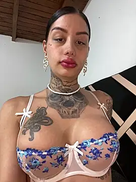 Snapshot of Zaratattoox chatting on 20, 3, 2026 Zaratattoox online show from 20, 3, 2026