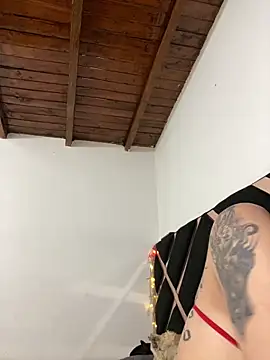 Snapshot of Zaratattoox chatting on 27, 4, 2026 Zaratattoox online show from 27, 4, 2026