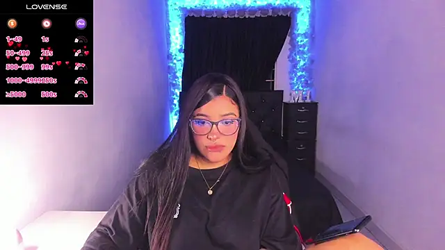 Mariana Hasper  online show from 7, 2, 2025