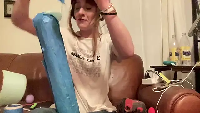 maythegr8ness online show from 25, 1, 2025