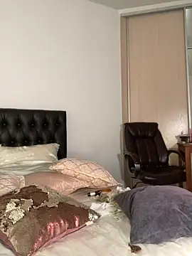Goddess Squirt  online show from 9, 6, 2026