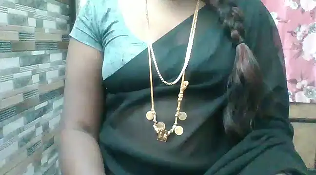 Snapshot of Hot_akshara chatting on 15, 12, 2024 Hot akshara online show from 15, 12, 2024