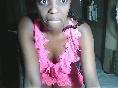 Snapshot of Zuzu_angel chatting on 19, 9, 2025 Zuzu angel online show from 19, 9, 2025