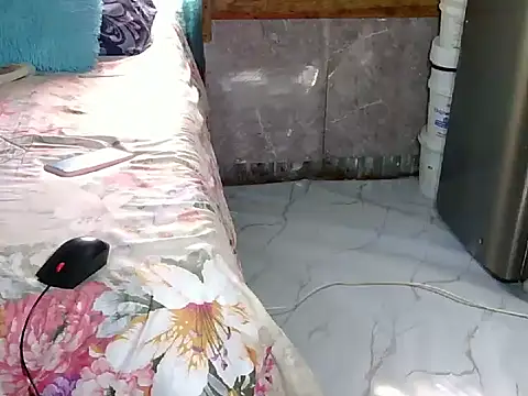 Snapshot of Zuzu_angel chatting on 21, 7, 2026 Zuzu angel online show from 21, 7, 2026