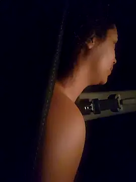 Snapshot of cinnaminnie chatting on 26, 2, 2025 cinnaminnie online show from 26, 2, 2025