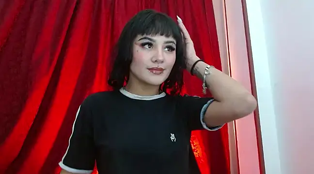 Snapshot of Maruu_miauu chatting on 13, 2, 2025 Maruu miauu online show from 13, 2, 2025