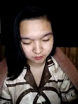 Snapshot of Thomgdee chatting on 28, 2, 2025 Thomgdee online show from 28, 2, 2025