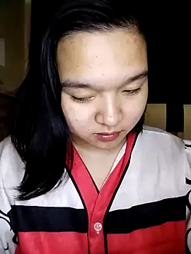 Snapshot of Thomgdee chatting on 8, 3, 2025 Thomgdee online show from 8, 3, 2025