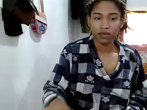 miriam775 online show from 18, 2, 2025