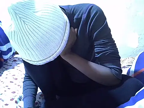 Snapshot of Just_Karu chatting on 29, 10, 2025 Just Karu online show from 29, 10, 2025