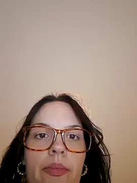 Jujuicy 97 online show from 1, 11, 2025