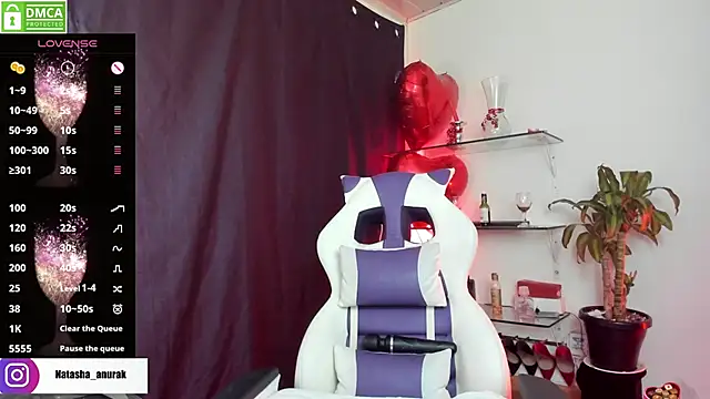 Snapshot of natashaanurak chatting on 11, 3, 2025 natashaanurak online show from 11, 3, 2025