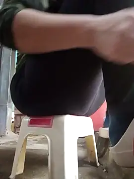 JasminePham online show from 12, 3, 2025