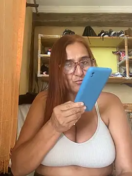 Snapshot of anastasia_and_jordan chatting on 12, 2, 2025 anastasia and jordan online show from 12, 2, 2025