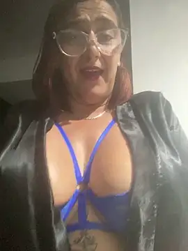 Snapshot of anastasia_and_jordan chatting on 27, 10, 2025 anastasia and jordan online show from 27, 10, 2025