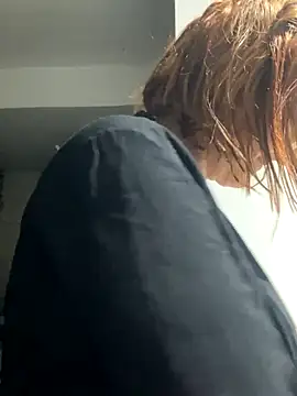 Snapshot of anastasia_and_jordan chatting on 29, 11, 2025 anastasia and jordan online show from 29, 11, 2025