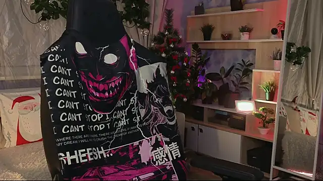 KiraLiLime online show from 21, 2, 2025