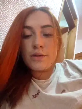  KarolSmith online show from 12, 9, 2025