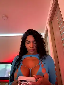 Snapshot of Jessie-pradoo chatting on 3, 11, 2025 Jessie-pradoo online show from 3, 11, 2025