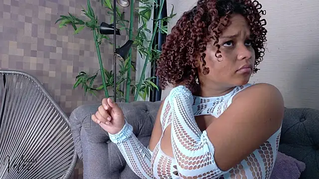 nataly velez online show from 23, 11, 2025