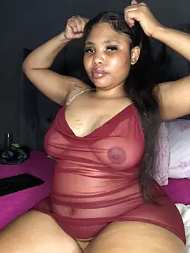 Anaelle24 online show from 5, 2, 2025