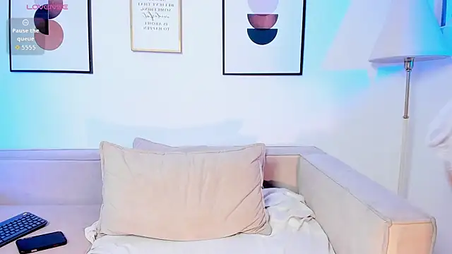 Snapshot of Keisha_west chatting on 19, 11, 2025 Keisha west online show from 19, 11, 2025