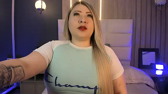 Snapshot of Kharla_Marin chatting on 26, 9, 2025 Kharla Marin online show from 26, 9, 2025