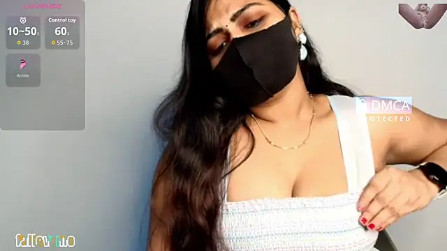 Snapshot of sameeksha_9 chatting on 10, 10, 2025 sameeksha 9 online show from 10, 10, 2025