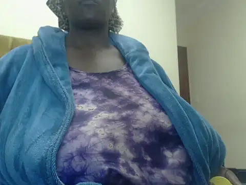 Snapshot of xXXBusty_gabby chatting on 14, 12, 2025 xXXBusty gabby online show from 14, 12, 2025